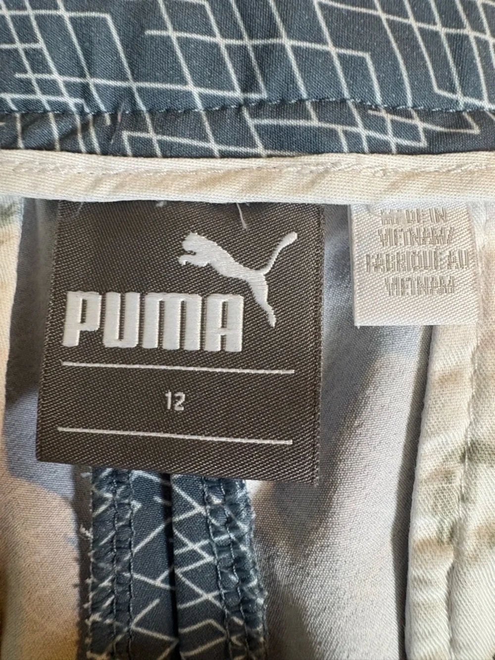 Puma Blue Geometric Print Golfing Women’s Shorts, Sz 12. - Picture 3 of 10